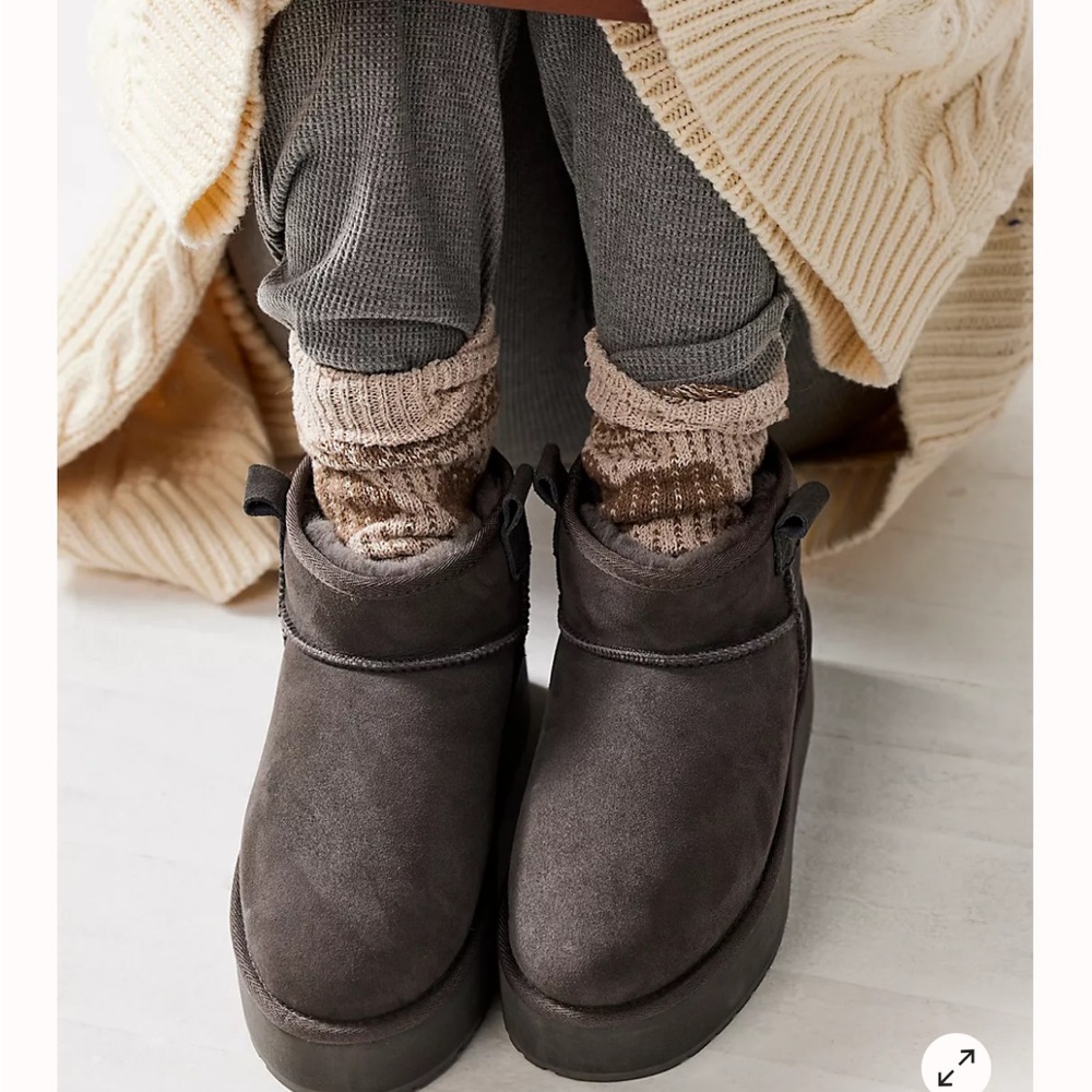Emu sheepskin platform ankle boots